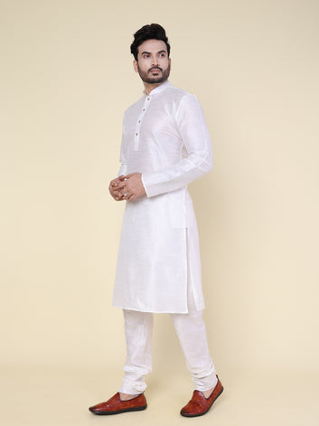 Men's White Silk Blend Kurta with Pajama